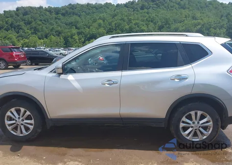 2016 Nissan Rogue Sv z USA, uszkodzony, nr VIN KNMAT2MV4GP614760